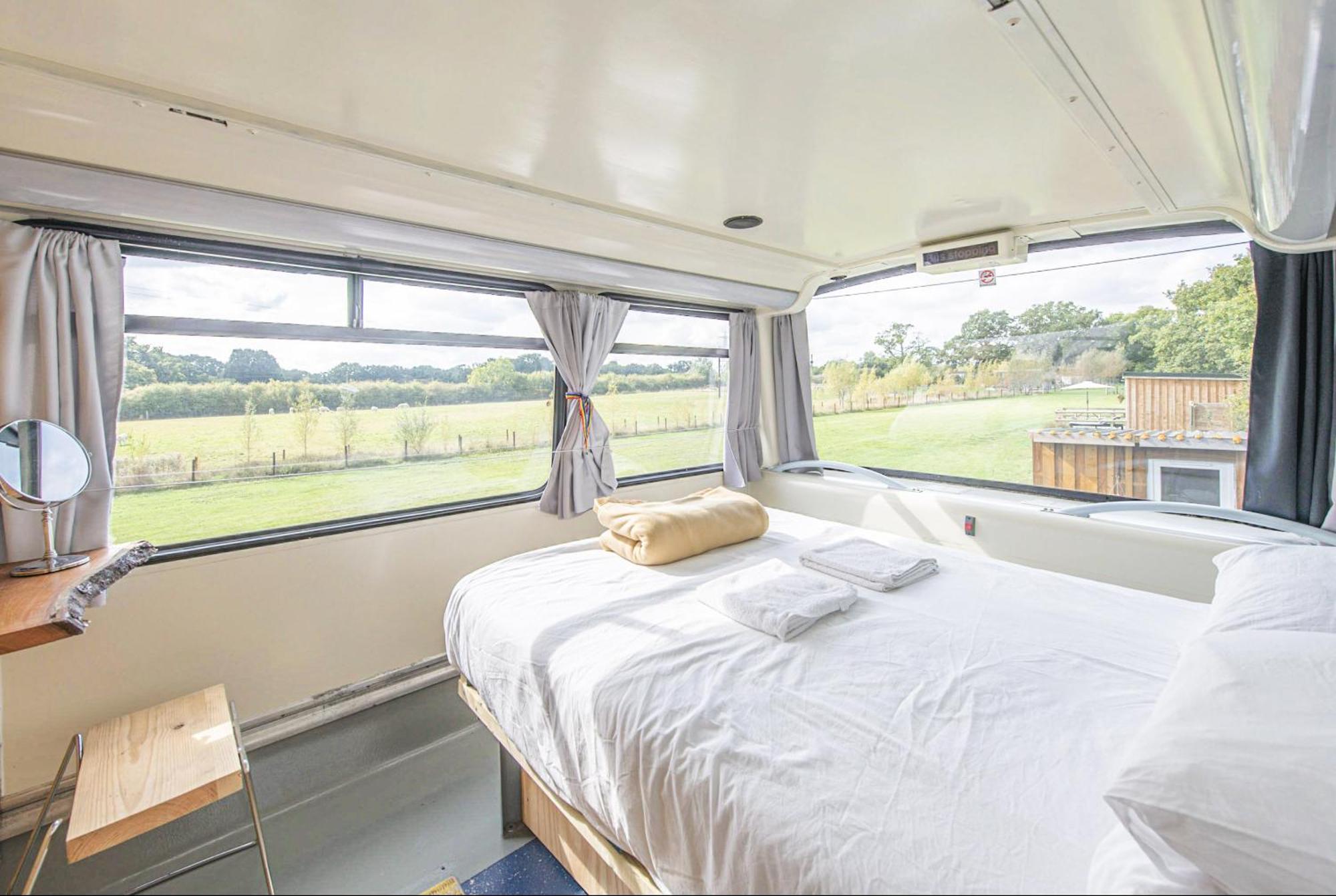 Dartmoor Reach Alpaca Farm Heated Cabins 5 Mins Drive To Dartmoor 보비트래시 외부 사진